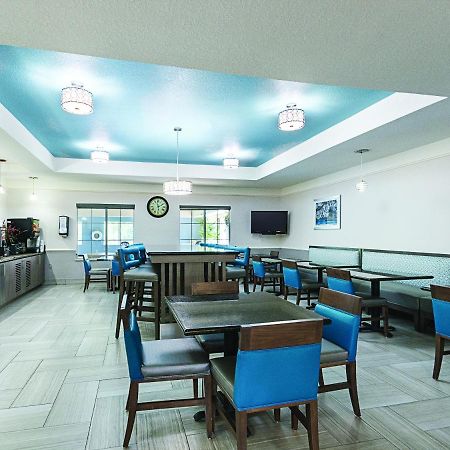 Hotel La Quinta By Wyndham Conroe Exteriér fotografie