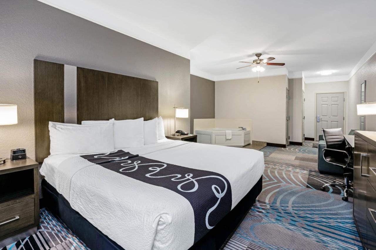 Hotel La Quinta By Wyndham Conroe Exteriér fotografie
