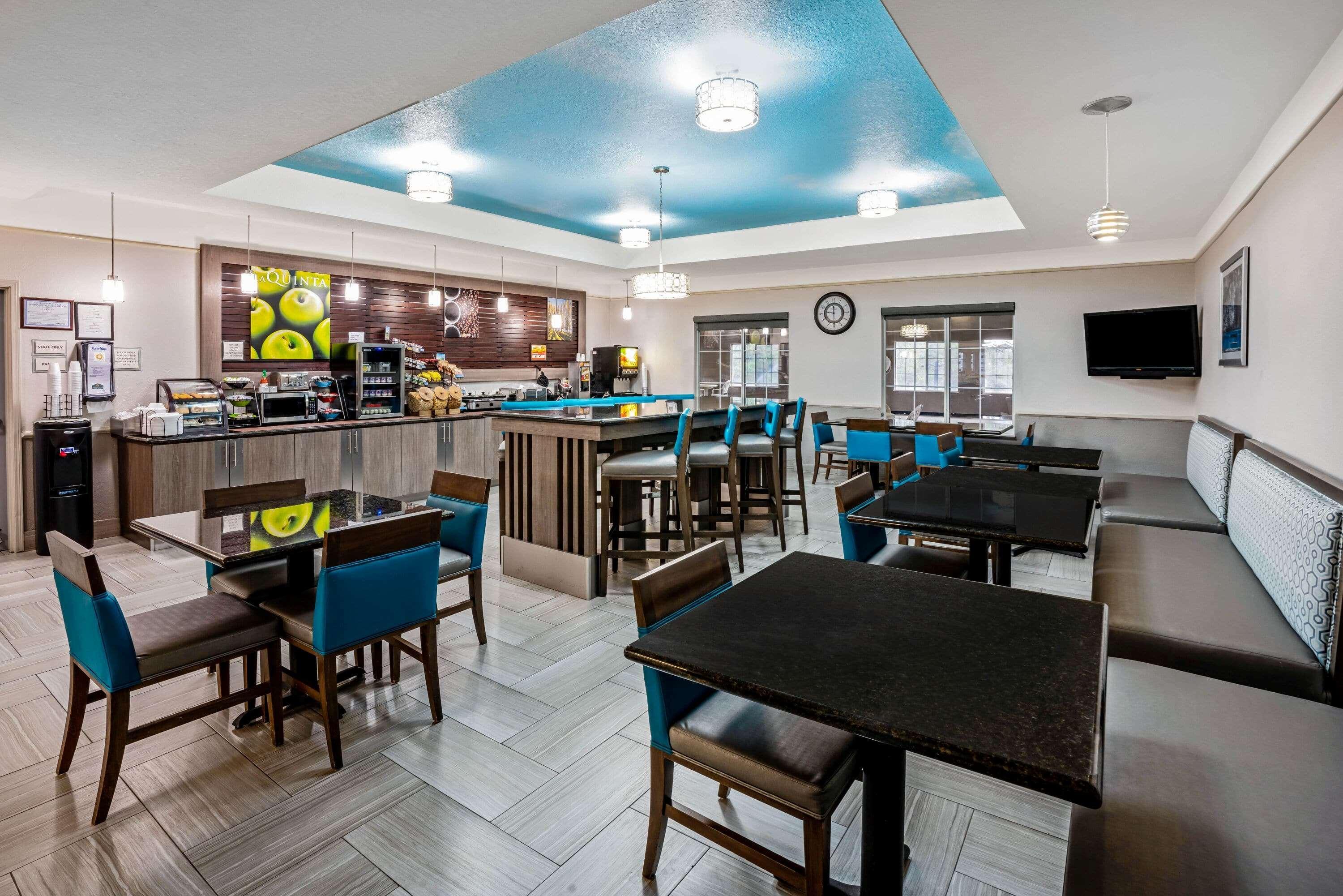 Hotel La Quinta By Wyndham Conroe Exteriér fotografie